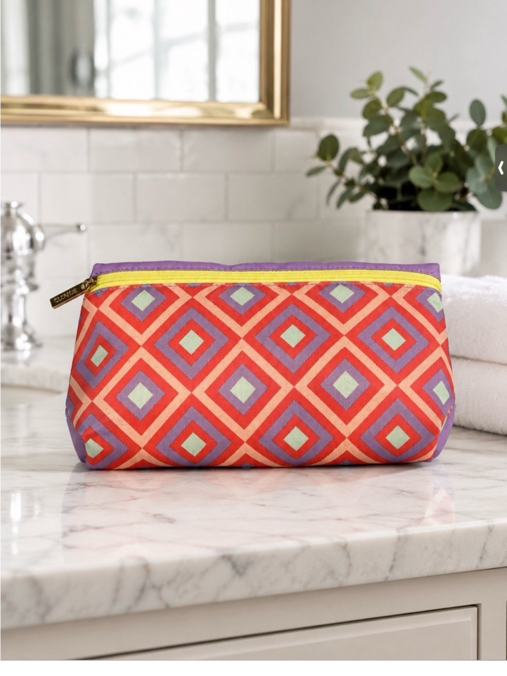 Clinique Geometric Diamond Makeup Bag - NWOT